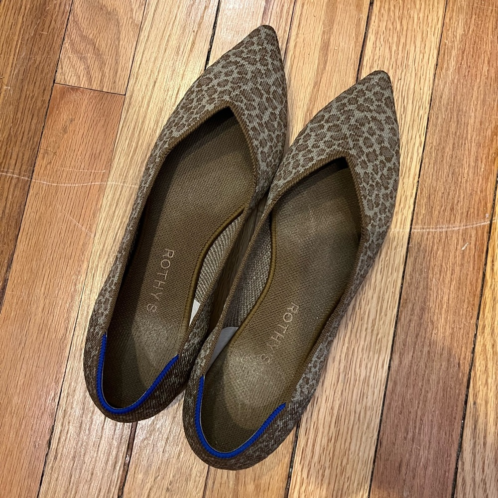 Rothy’s pointe size 11.5 driftwood spot
